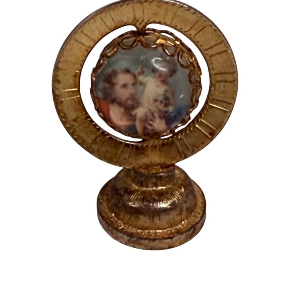 Vintage St Christopher Dash Spinner Bubble Magnet Car & Travel Protection